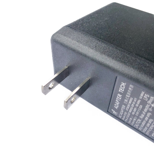 UNIVERSAL AC ADAPTER